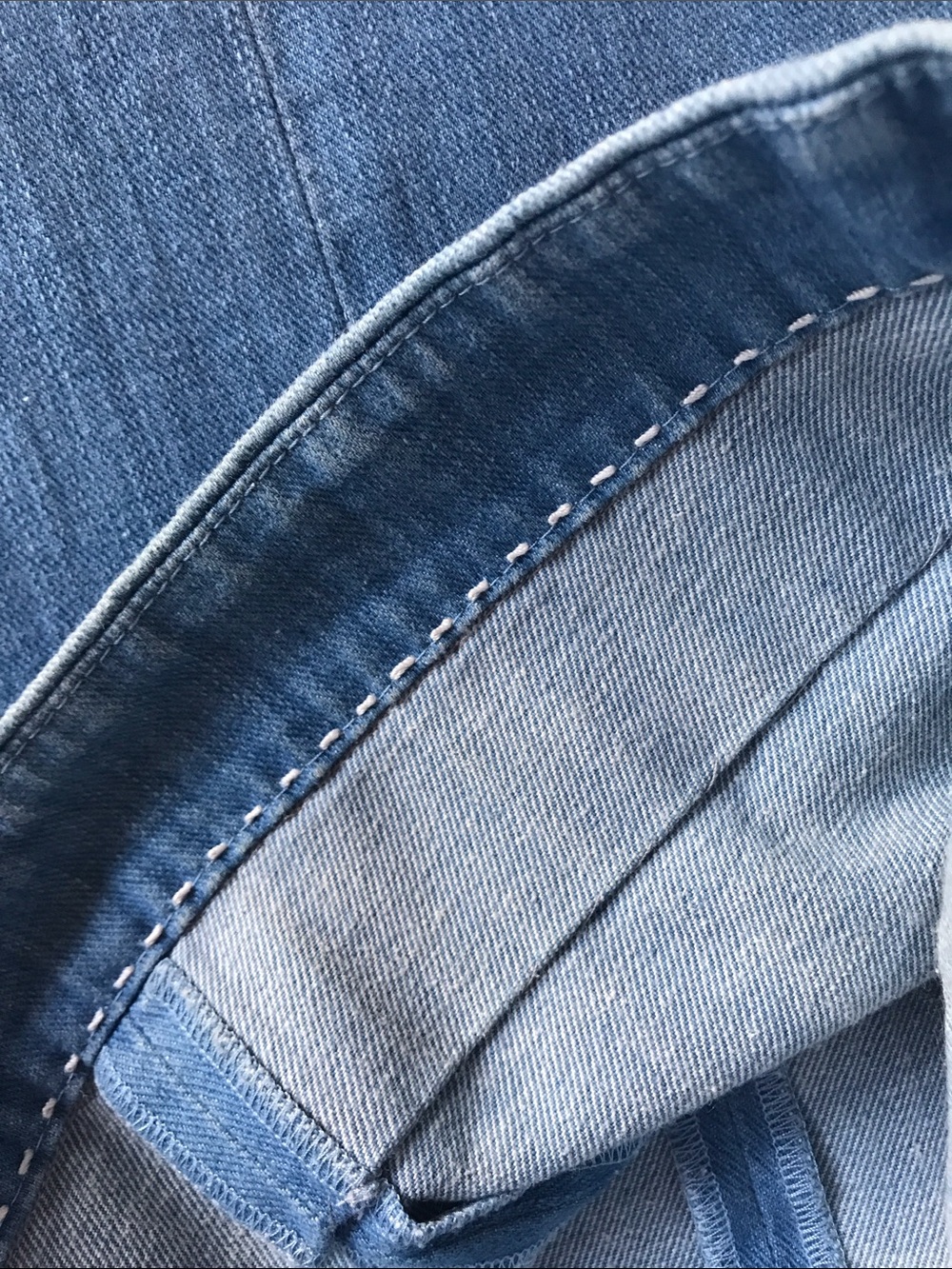 CHANEL Light Wash Wide Leg Jeans — Pale Blue Denim - Picture 16 of 16